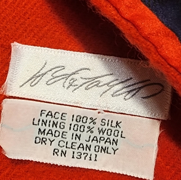 LORD AND TAYLOR Red 100% silk and wool lined Scarf - Picture 5 of 7